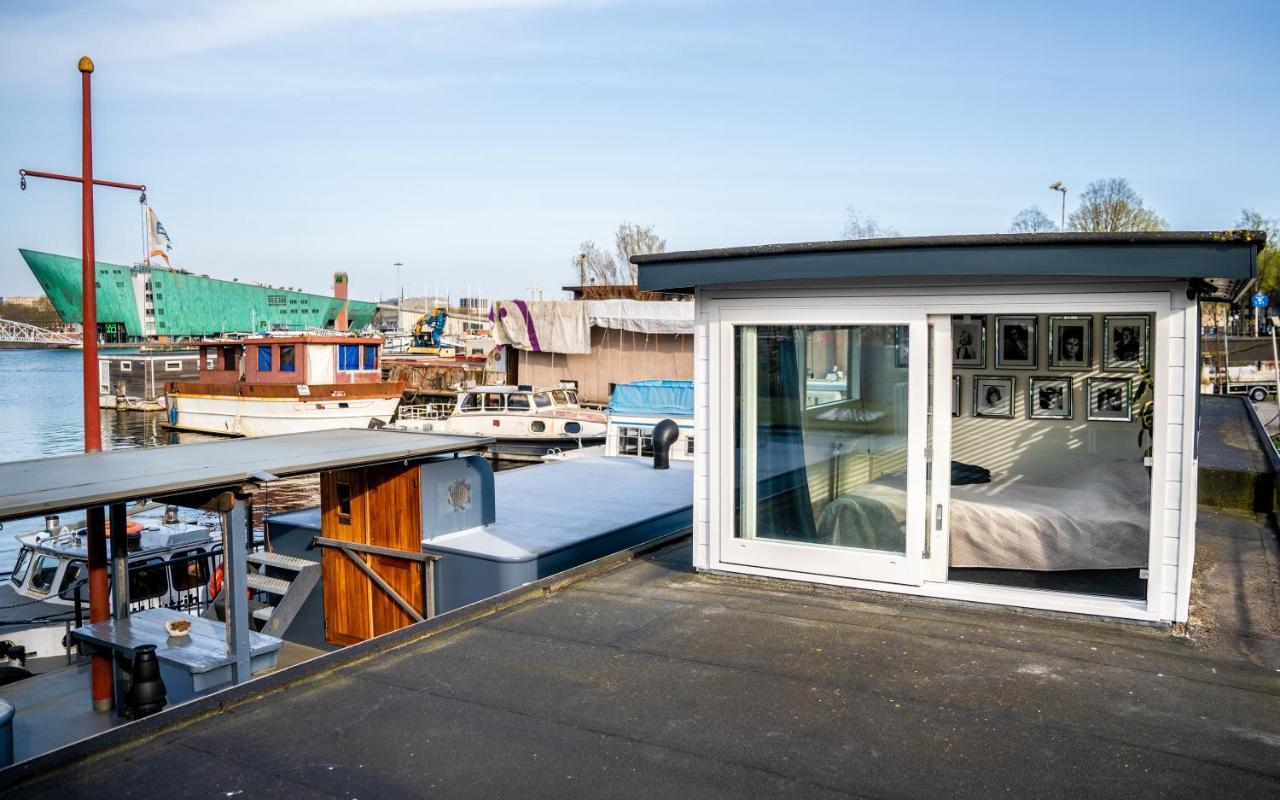 Houseboat Bed & Breakfast Amsterdam